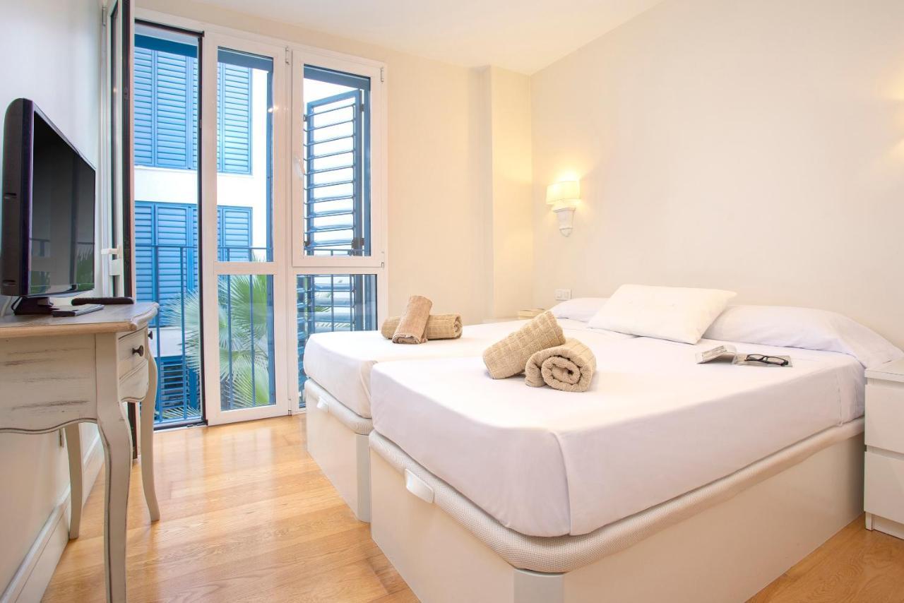 Acogedor Apartamento Junto A La Catedral By Rent Me Málaga Dış mekan fotoğraf